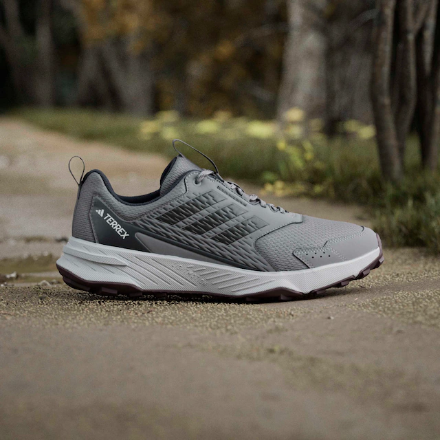 adidas TERREX Trailrunningschuh »TRACEFINDER« Trail-Runningschuhe