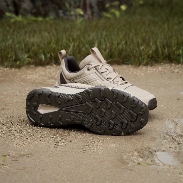 adidas TERREX Trailrunningschuh »TRACEFINDER« Trail-Runningschuhe
