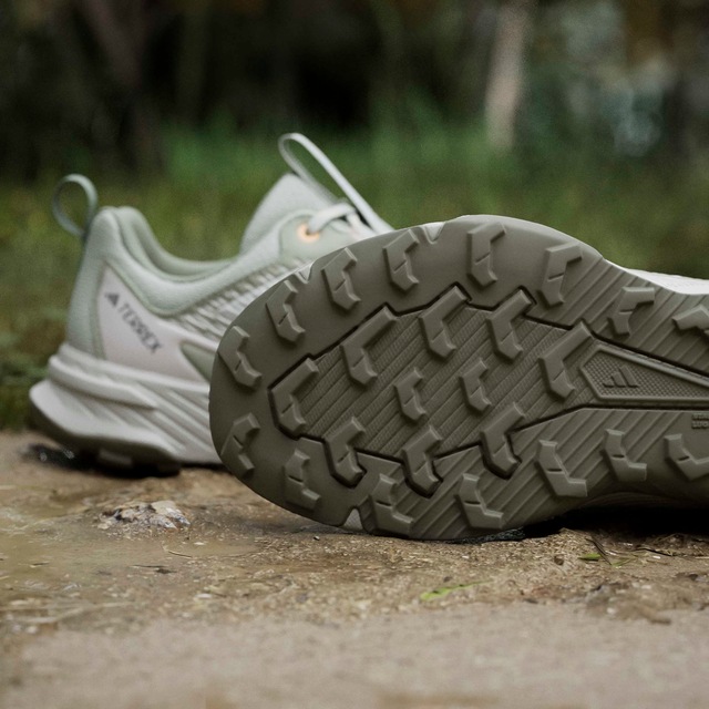 adidas TERREX Trailrunningschuh »TRACEFINDER« Trail-Runningschuhe