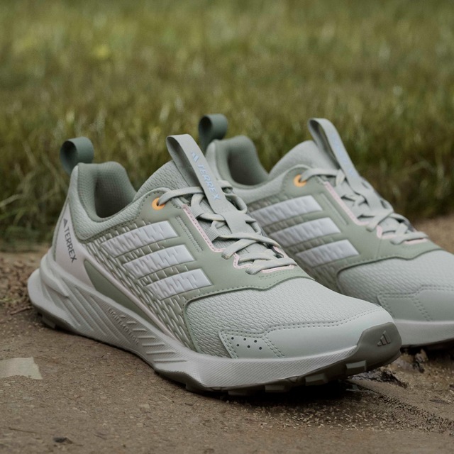 adidas TERREX Trailrunningschuh »TRACEFINDER« Trail-Runningschuhe