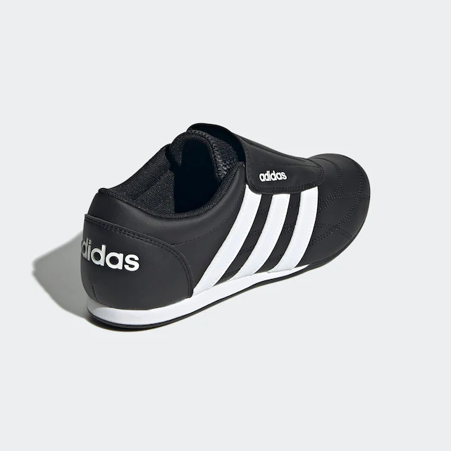 adidas Sportswear Sneaker »TEKWEN«