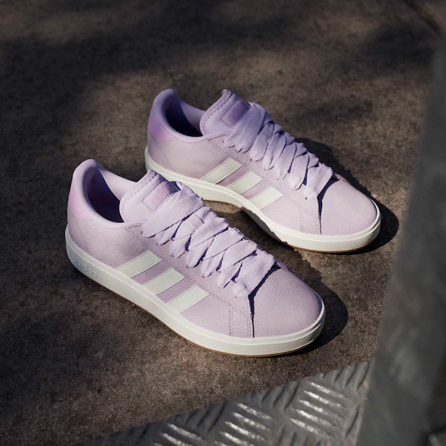adidas Sportswear Sneaker »GRAND COURT BASE 00S« Design auf den Spuren des adidas Campus 00