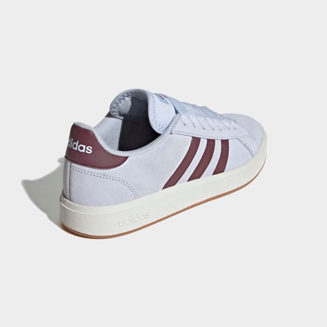 adidas Sportswear Sneaker »GRAND COURT BASE 00S« Design auf den Spuren des adidas Campus 00