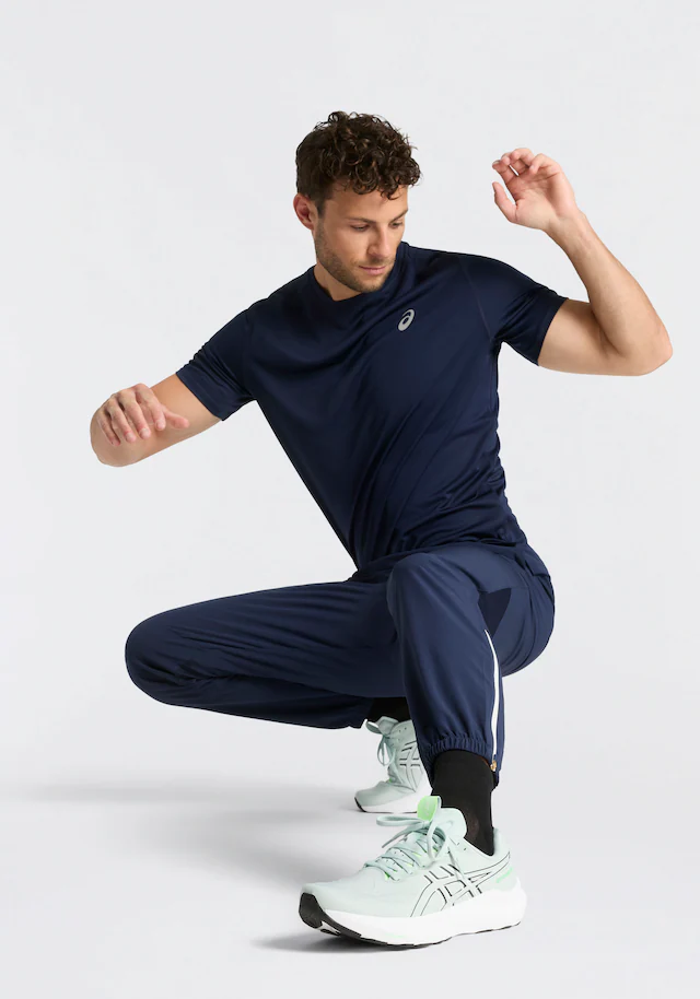 Asics Laufshirt »ASICS CORE SS TOP« Schnelltrocknend, Reflektierend, Leicht