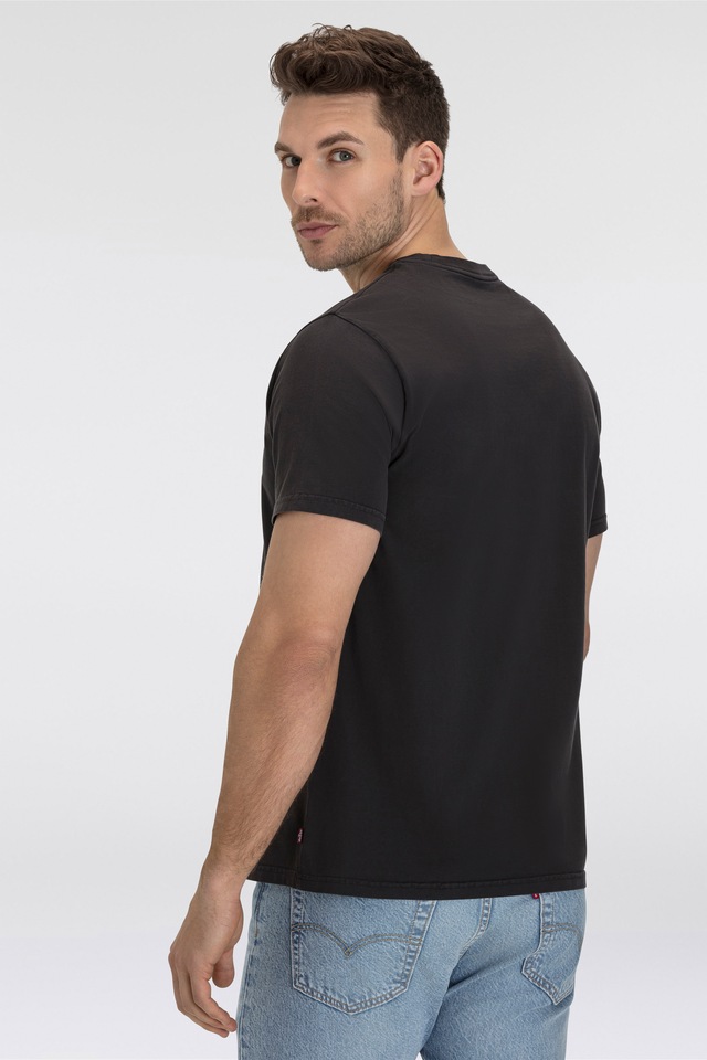 Levi's® T-Shirt »RELAXED FIT TEE« mit Logoschriftzug