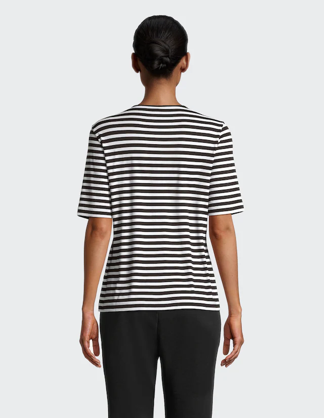 Joy Sportswear T-Shirt »ALLISON« mit eingesetzten Ärmeln, gerader Rumpfabschluss, ohne Verschluss