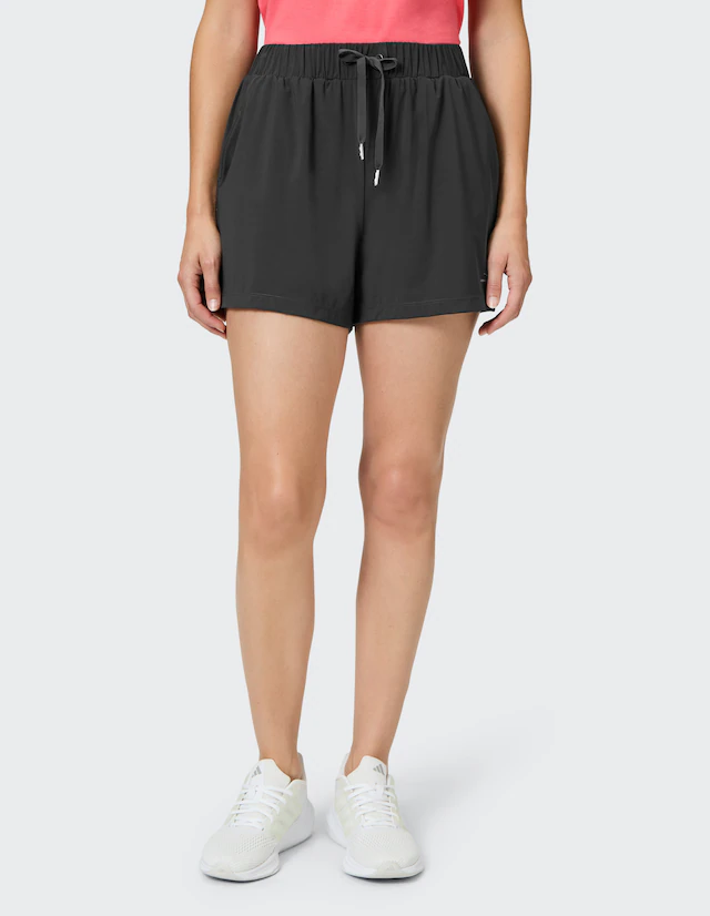 Venice Beach Funktionsshorts »TILLY« mit Eingrifftaschen, aus elastischem Material, schmale Beinform