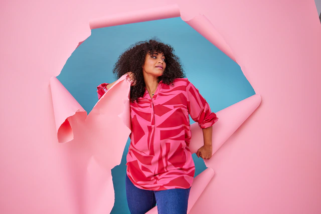 Aniston PLUS Longbluse mit farbenfrohem, großflächigem Druck