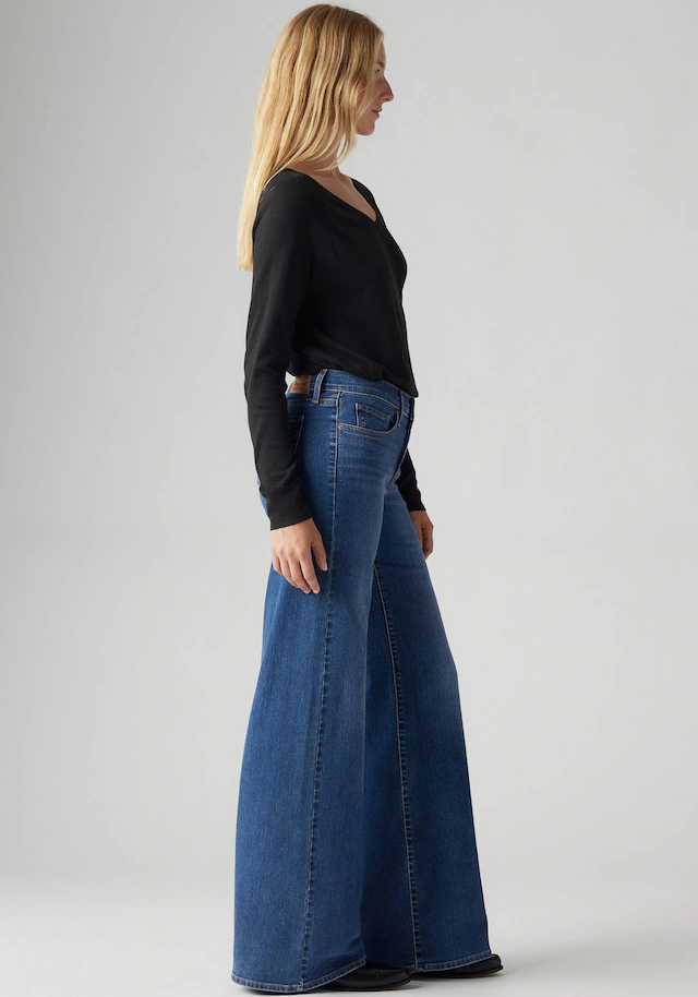 Levi's® Weite Jeans »Jeans 318 SHAPING« im Five-Pocket Style