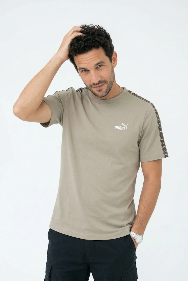 PUMA T-Shirt »ESS TAPE TEE« sportlicher Stil, Kurzarm, aus Baumwolle