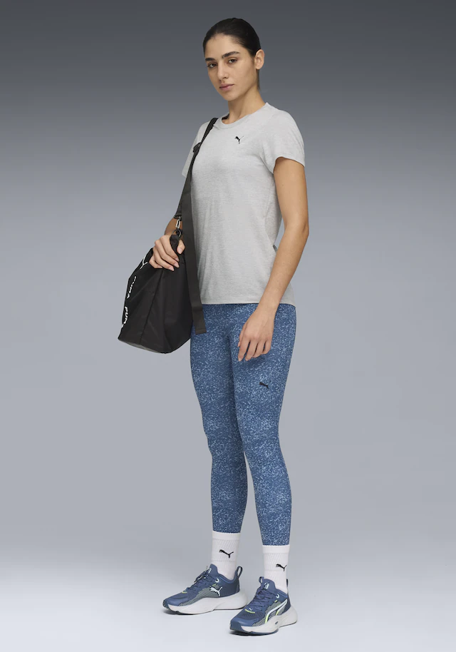 PUMA Trainingsshirt »W TAD ESSENTIAL HEATHER TEE« mit kleinem Logo auf der Brust, Kurzarm, in normaler Länge