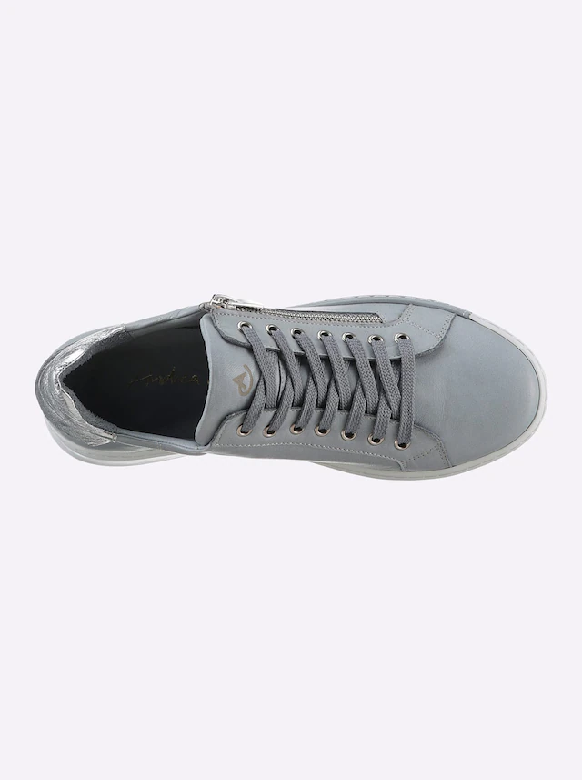 Andrea Conti Sneaker