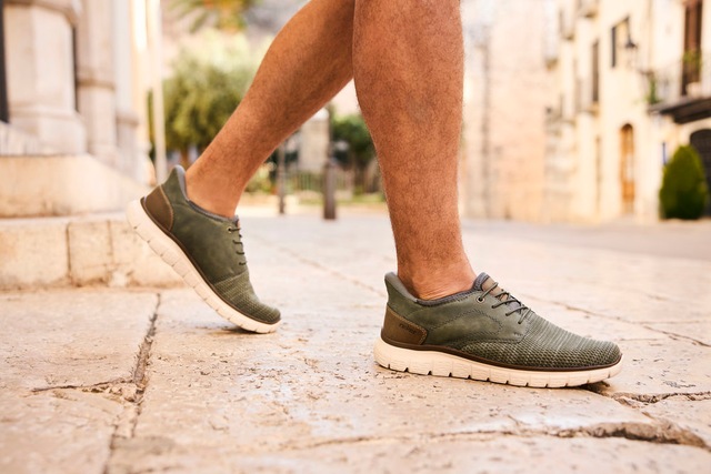Rieker Slip-On Sneaker , Freizeitschuh, Halbschuh, Schlupfschuh, gepolsterter Fersenabschluss