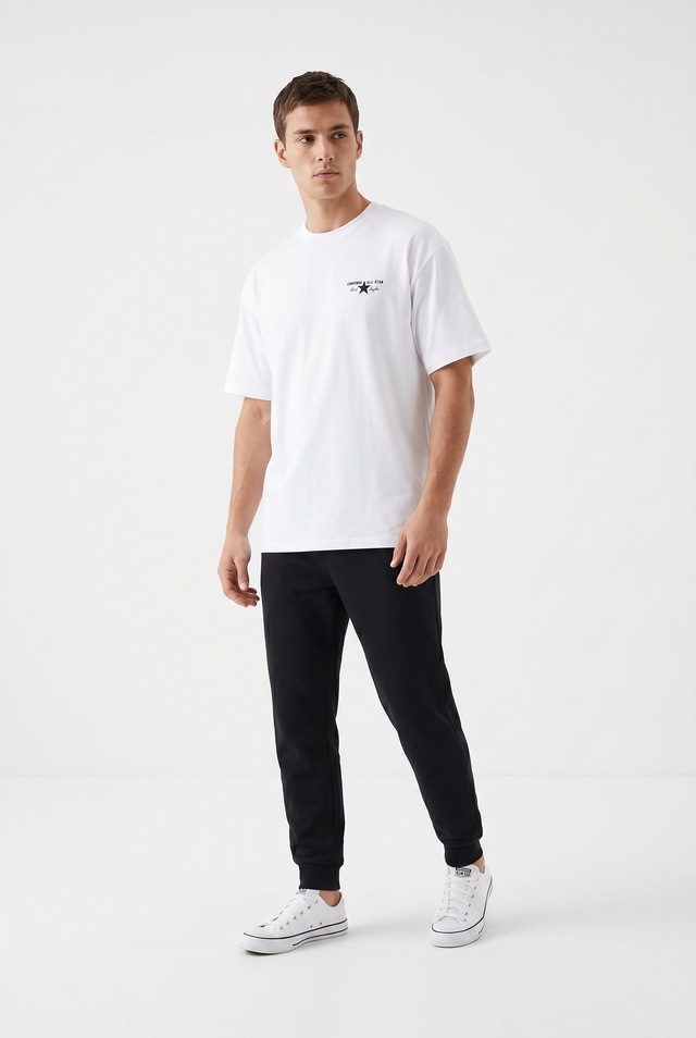 Converse T-Shirt »CONVERSE LICENSE PLATE TEE« Kurzarm-Design, mit Rundhalsausschnitt, aus Baumwolle