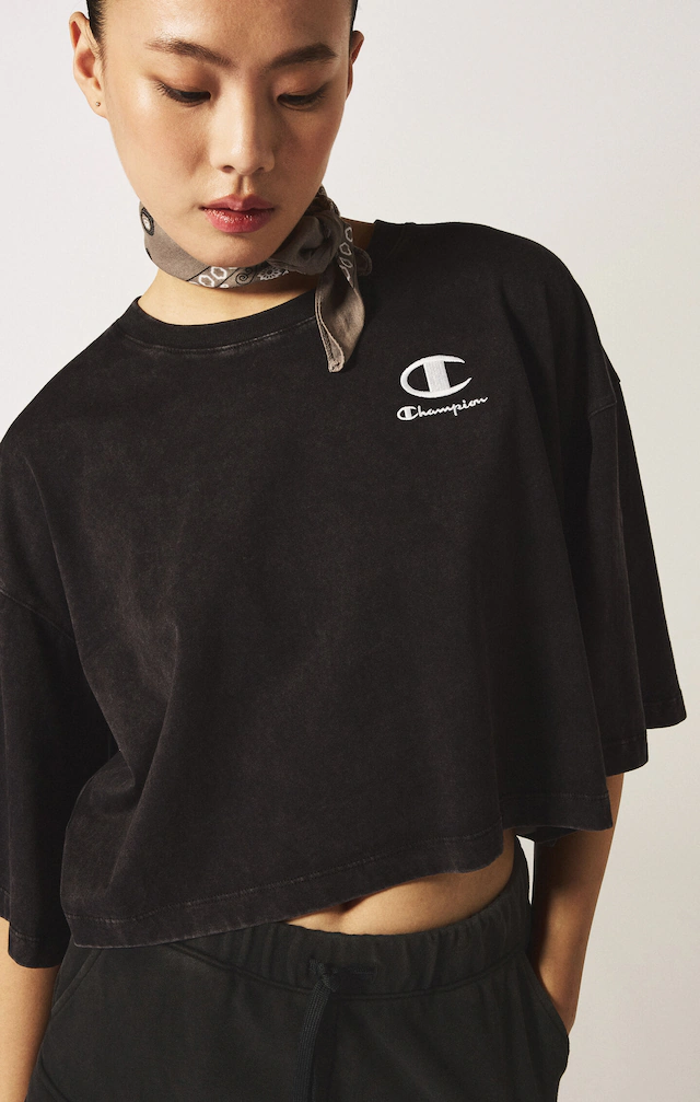 Champion T-Shirt Kurzarm-Design, mit Rundhalsausschnitt, aus Baumwolle