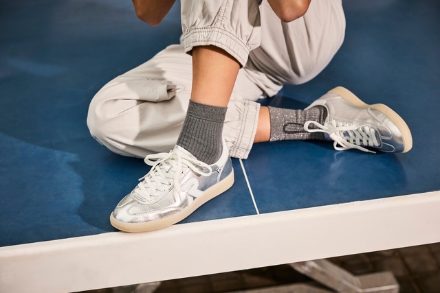 RIEKER Sport Sneaker »San Diego Swing2GO« Retro-Sneaker, Freizeitschuh, Halbschuh mit herausnehmbarem Fußbett