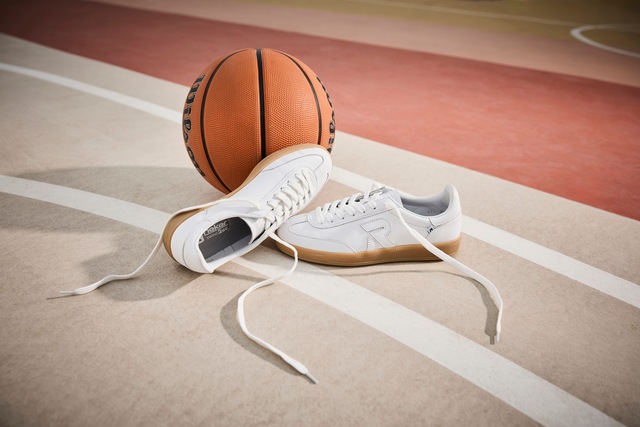 RIEKER Sport Sneaker »San Diego Swing2GO« Retro-Sneaker, Freizeitschuh, Halbschuh mit herausnehmbarem Fußbett