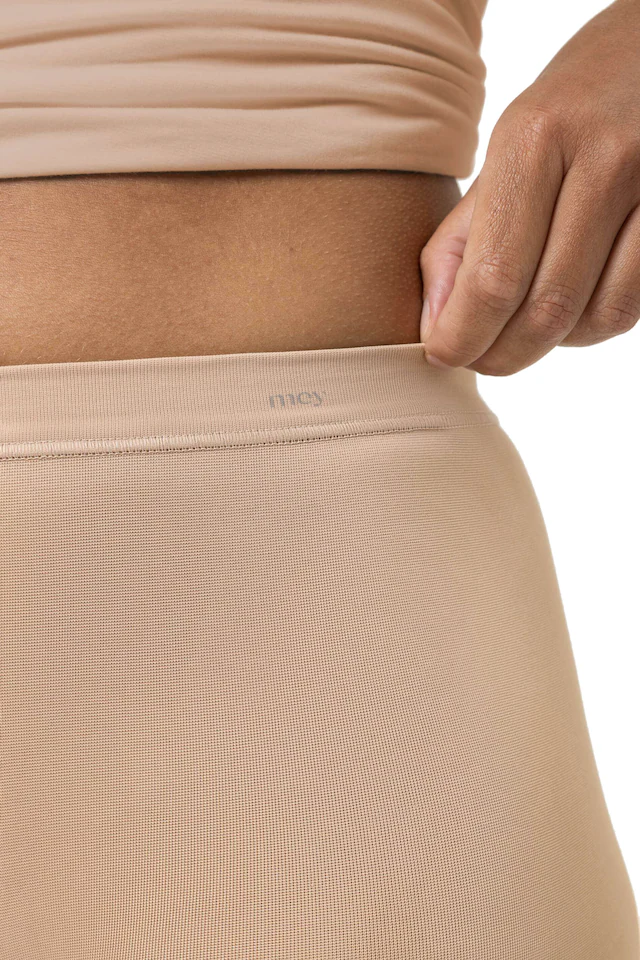 Mey Panty »Emotion« ohne Seitennähte, Viskosemischung, elastisch, leicht, hüftiger Sitz