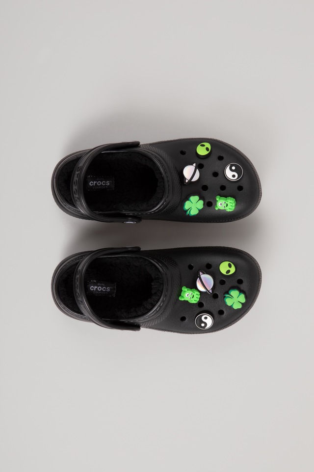 Crocs Clog »Kids Classic Lined Clog« Hausschuh, Pantoffel, Schlappen mit Warmfutter