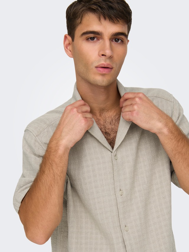 ONLY & SONS Kurzarmhemd »ONSLATHAM RLXSS RESORT LINEN STRUC 0257« Viskose mit Leinen, normal geschnitten