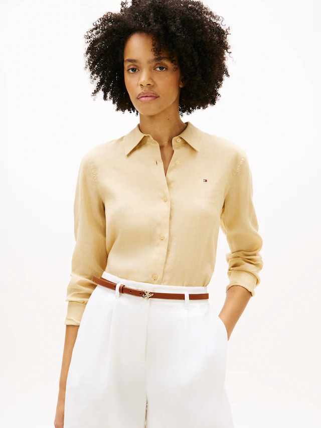 Tommy Hilfiger Hemdbluse »ESS LINEN RELAXED SHIRT« mit Logostickerei ,kühlendes Premium Leinen