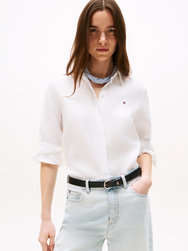 Tommy Hilfiger Hemdbluse »ESS LINEN RELAXED SHIRT« mit Logostickerei ,kühlendes Premium Leinen