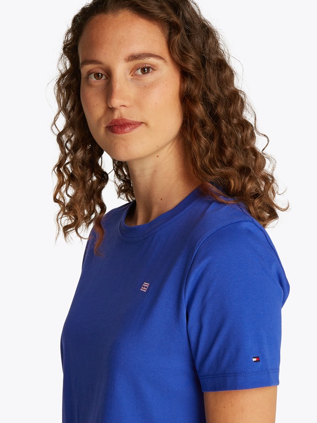 Tommy Hilfiger T-Shirt »REG CONTRAST FLAG SS TEE« mit Logostickerei