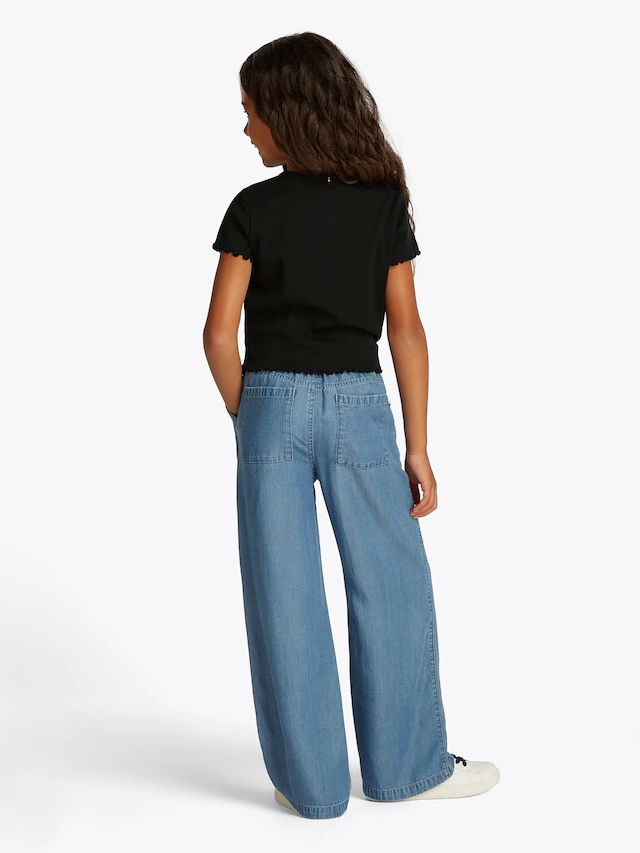 Tommy Hilfiger T-Shirt »ESSENTIAL RIB TOP SS« mit Logostickerei