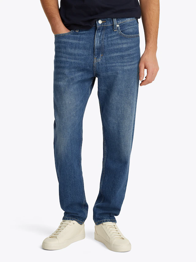 Tommy Jeans Gerade Jeans »Isaac Relaxed Tapered« Relaxed‑Fit‑Jeans mit konisch zulaufendem Bein