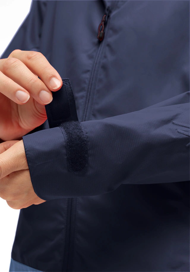 Maier Sports Regenjacke »Brocken W« Damen Jacke wasserdicht, moderner Windbreaker, Outdoorjacke, Reg. Fit