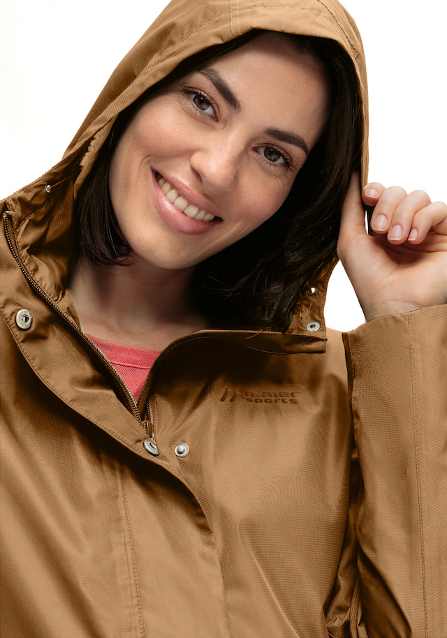 Maier Sports Allwetterjacke »Da-Jacke mTEX Brocken Long W« mit Kapuze mit Kapuze, wärmeisolierend, po-bedeckend, hinten länger geschnitten