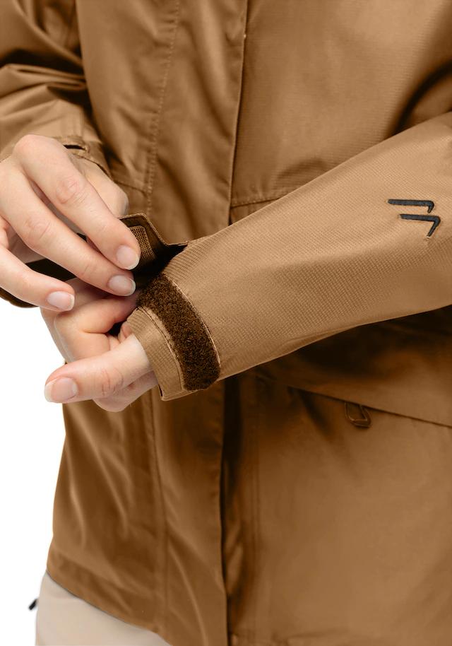 Maier Sports Allwetterjacke »Da-Jacke mTEX Brocken Long W« mit Kapuze mit Kapuze, wärmeisolierend, po-bedeckend, hinten länger geschnitten