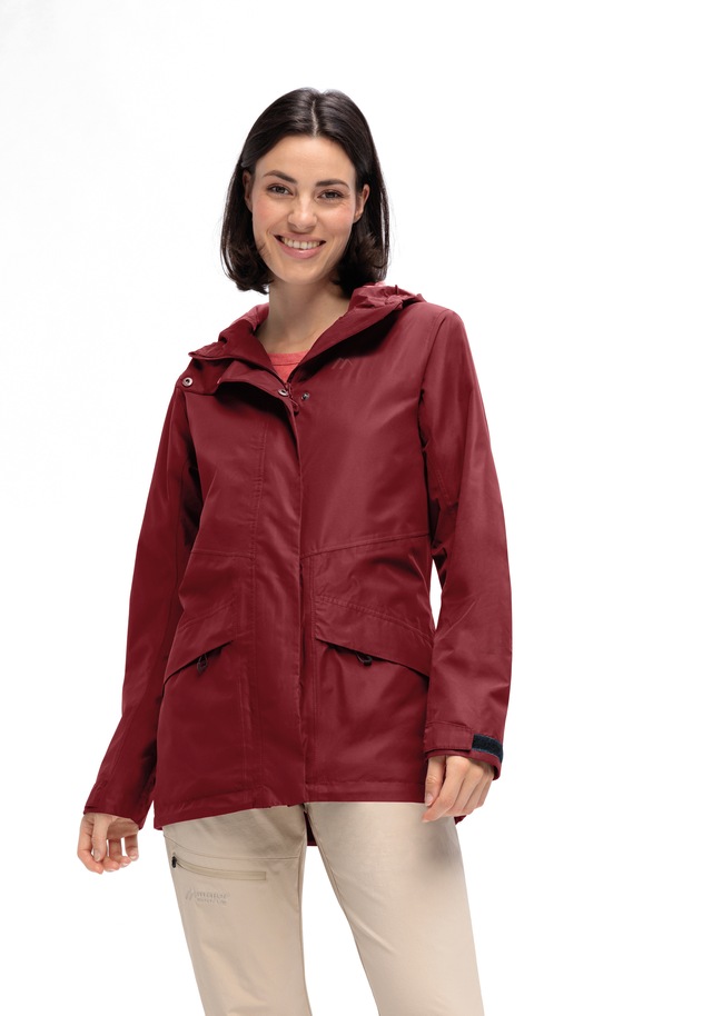 Maier Sports Allwetterjacke »Da-Jacke mTEX Brocken Long W« mit Kapuze mit Kapuze, wärmeisolierend, po-bedeckend, hinten länger geschnitten