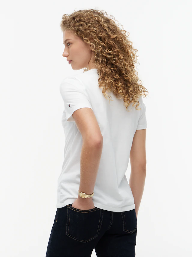 Tommy Hilfiger T-Shirt »NOS SCRIPT REGULAR C-NK SHORT SLEEVE« mit Rundhals und kontrastfarbener Stickerei, Regular Fit