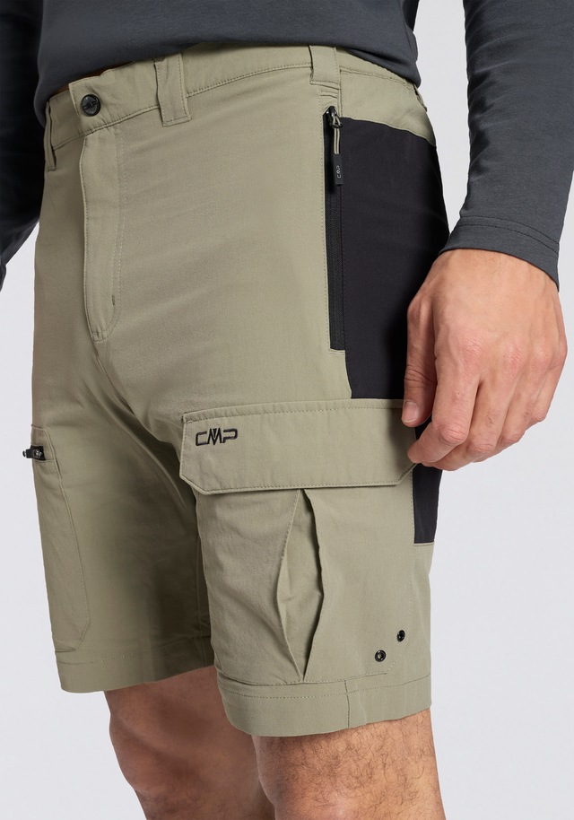 CMP Cargoshorts »MAN BERMUDA« mit Dry-Function-Technologie, in Stretchgewebe