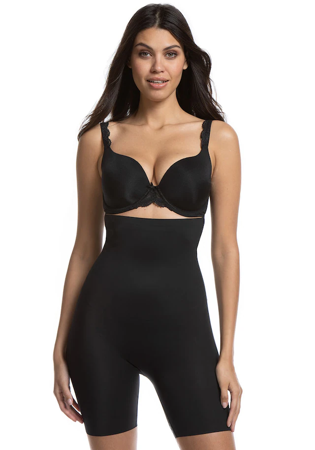 MAGIC Bodyfashion Panty »Maxi Hi-Bermuda« Silikonbesatz an der Oberseite verhindert ein Einrollen
