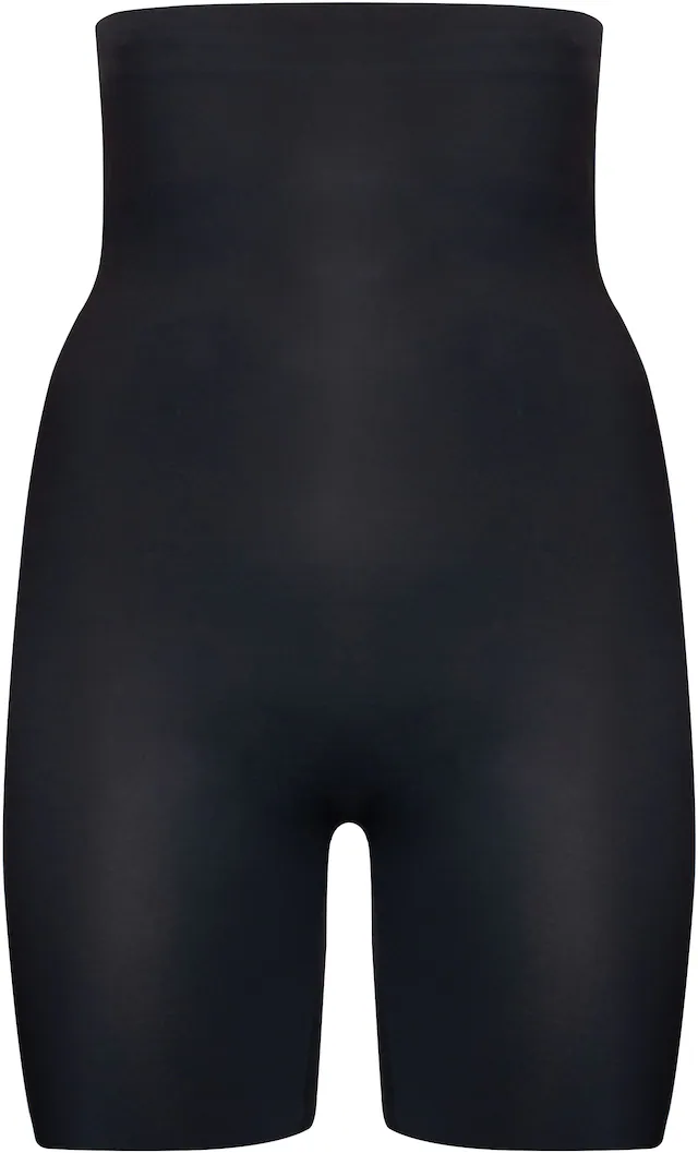 MAGIC Bodyfashion Panty »Maxi Hi-Bermuda« Silikonbesatz an der Oberseite verhindert ein Einrollen