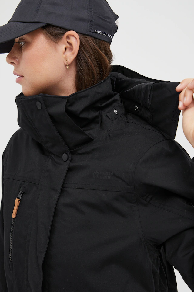 North Bend Outdoorjacke »Outdoorjacke NBWanda W W-PRO 10.000 mit wasserdichter Beschichtung«