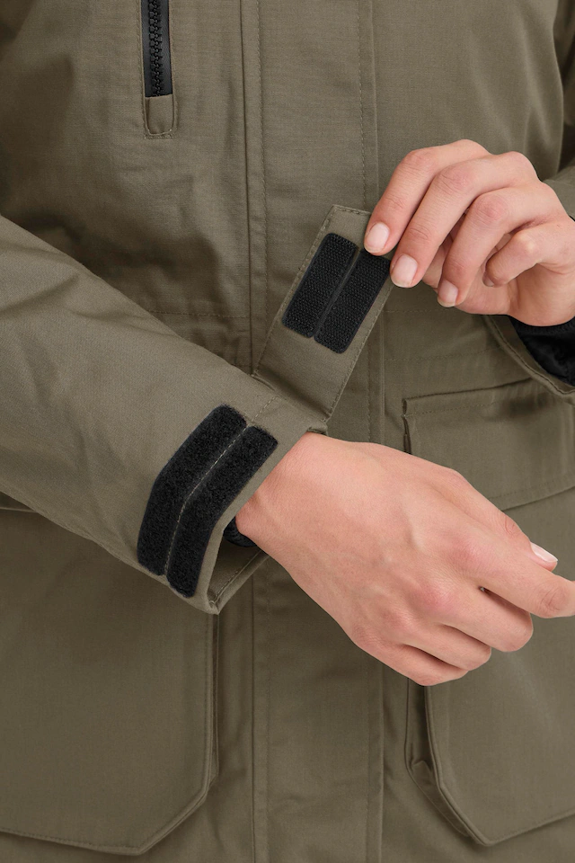 North Bend Outdoorjacke »Outdoorjacke NBWanda W W-PRO 10.000 mit wasserdichter Beschichtung«