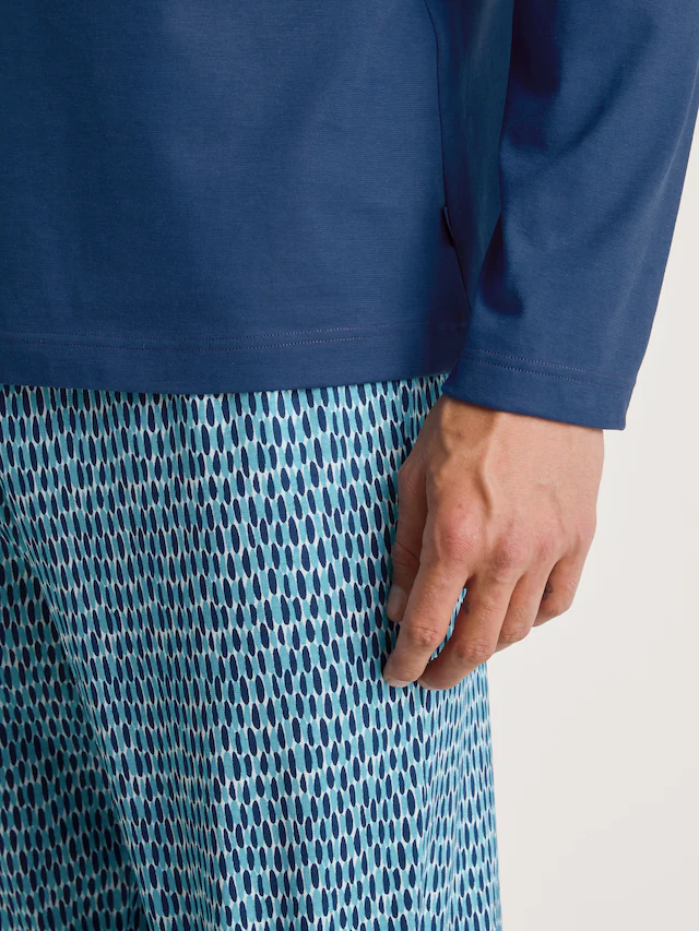 CALIDA Schlafanzug »Relax Imprint 2« 2 tlg. Langarm-Shirt & Hose mit geradem Bein