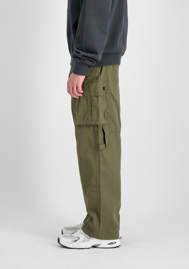 Alpha Industries Cargohose »Ripstop Patchwork Oversized Pants«