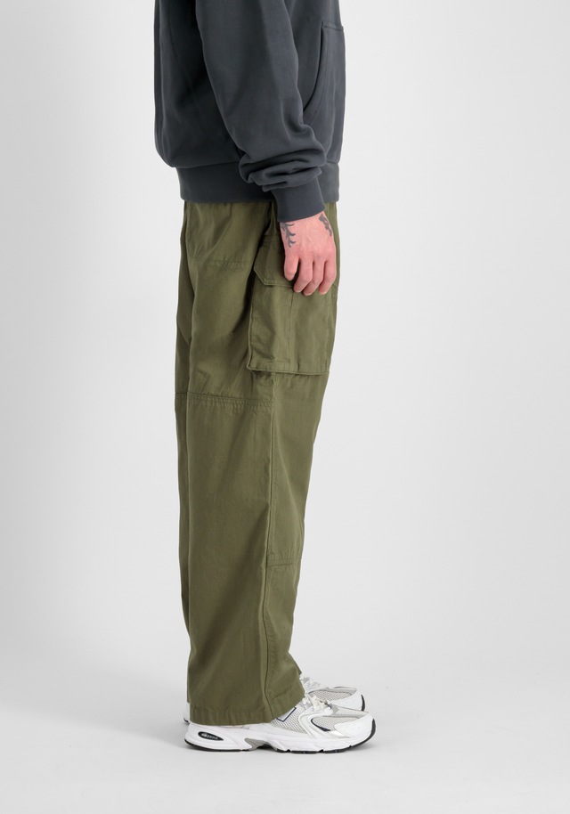Alpha Industries Cargohose »Ripstop Patchwork Oversized Pants«