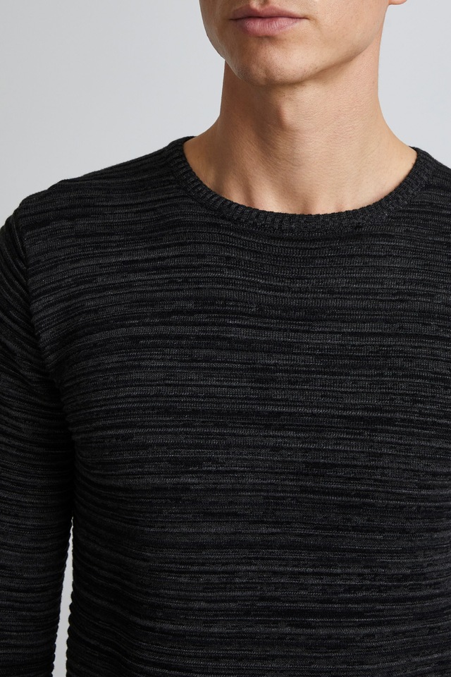 !Solid Rundhalspullover »Strickrundhalspullov SDStruan«