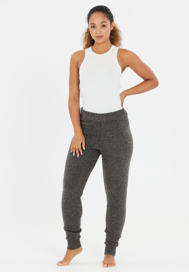 ATHLECIA Sweathose »Daviana« in tollem Strick-Design