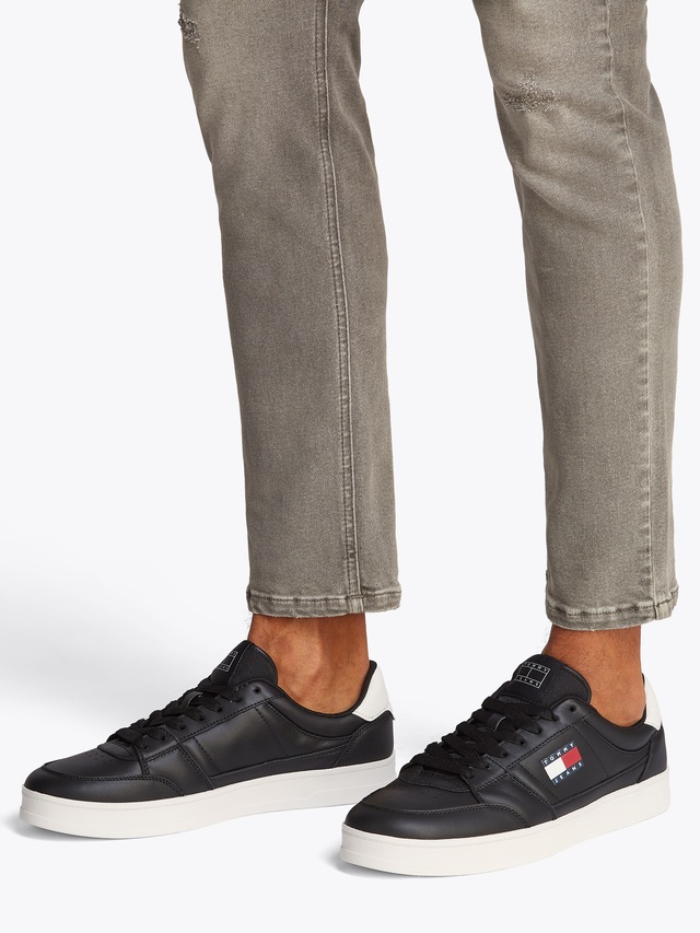 Tommy Jeans Sneaker »TJM THE GREENWICH NEW ESS« , Freizeitschuh, Halbschuh, Schnürschuh im Basekt-Style