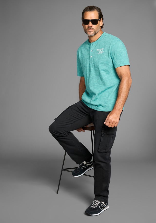 Man's World Henleyshirt mit Stehkragen-Optik und funktionaler Knopfleiste