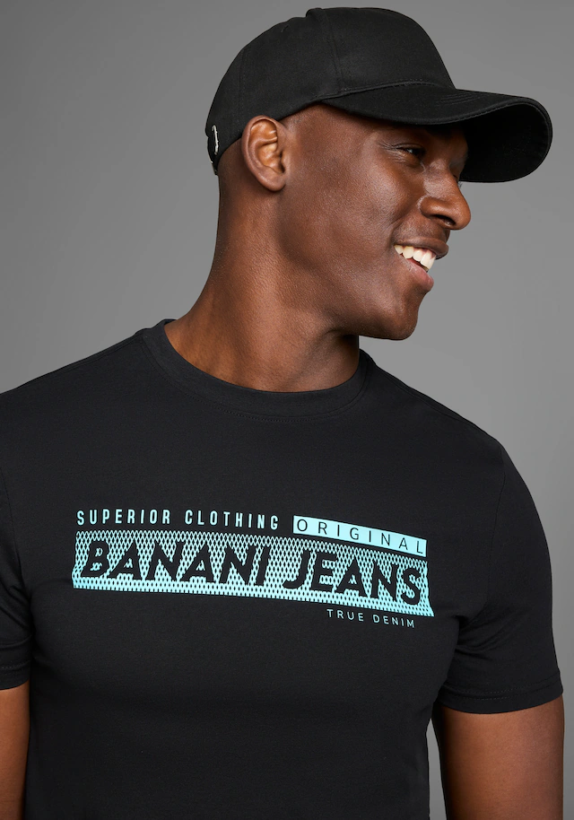 Bruno Banani T-Shirt T-Shirt in schmaler Passform