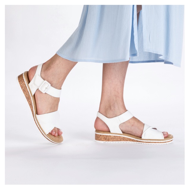 Rieker Sandalette Keilsandale, Sommerschuh, Urlaubsschuh mit Klettriemchen