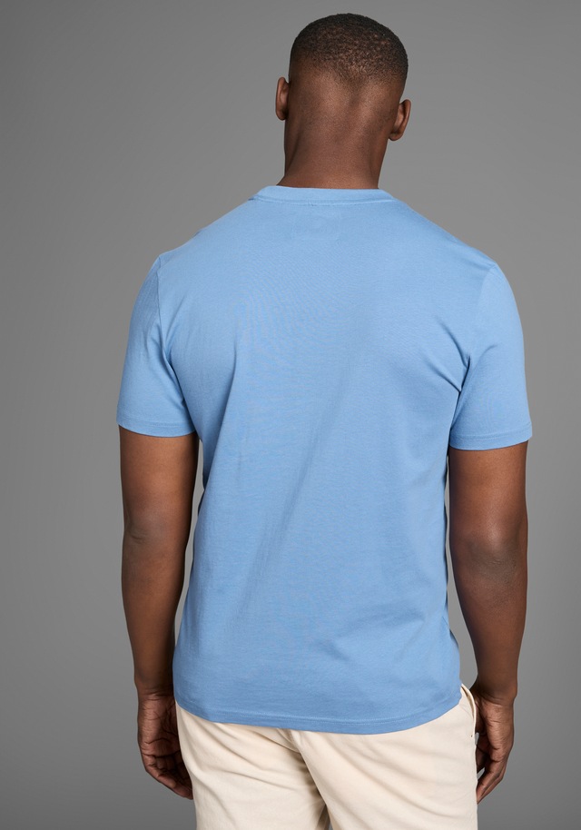 DELMAO T-Shirt mit dezentem Logo-Schriftzug im Club-Design