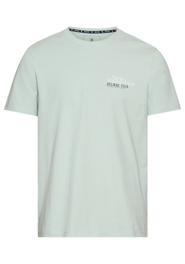 DELMAO T-Shirt mit dezentem Logo-Schriftzug im Club-Design